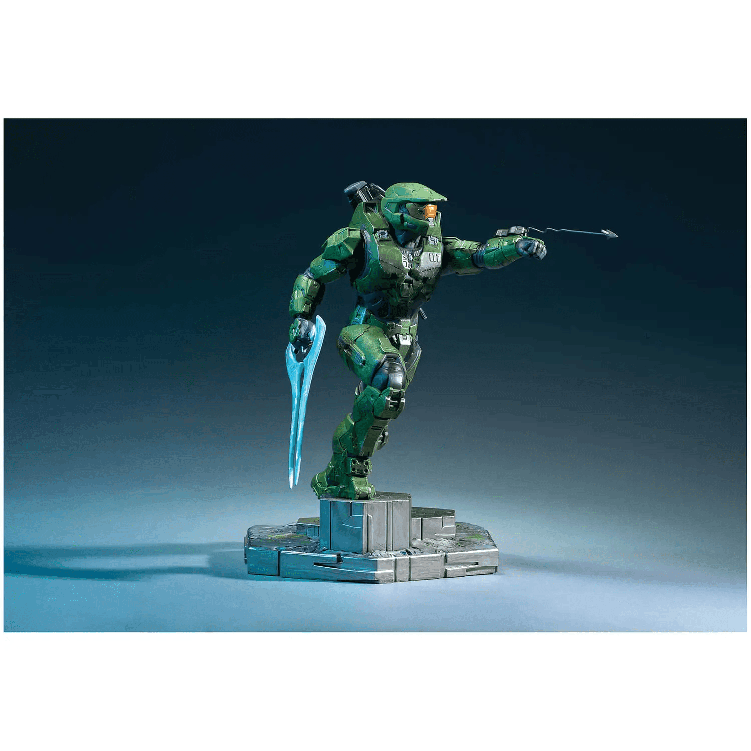 Halo Infinite Master Chief with Grappleshot - 10 Inch PVC Statue - The Card Vault