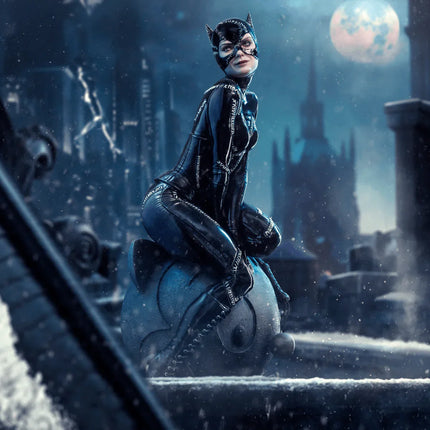 Iron Studios - Batman Returns - Catwoman Legacy Replica Scale Statue 1/4 - The Card Vault