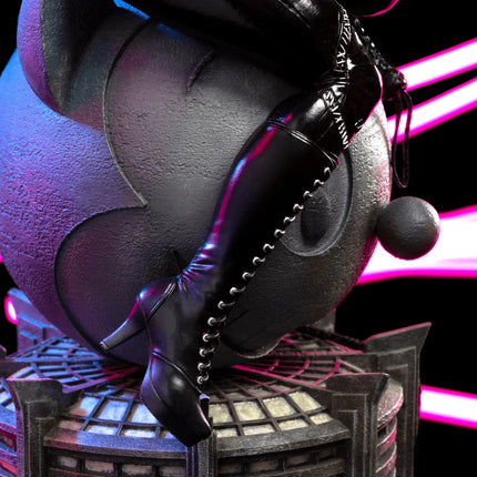 Iron Studios - Batman Returns - Catwoman Legacy Replica Scale Statue 1/4 - The Card Vault