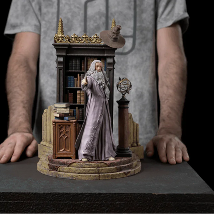 Iron Studios - Harry Potter - Albus Dumbledore Deluxe Art Scale Statue 1/10 - The Card Vault
