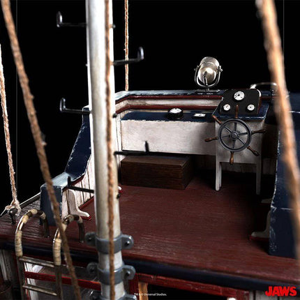 Iron Studios - Jaws: Jaws Attack - Demi Scale Statue 1/20 - The Card Vault