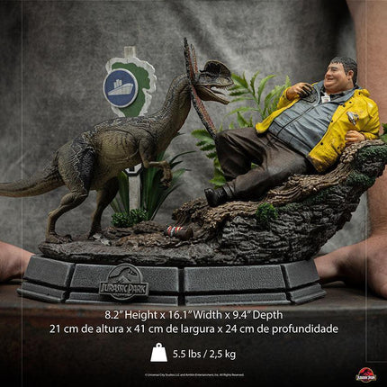 Iron Studios - Jurassic Park - Dennis Nedry BDS Art Scale Statue 1/10 - The Card Vault