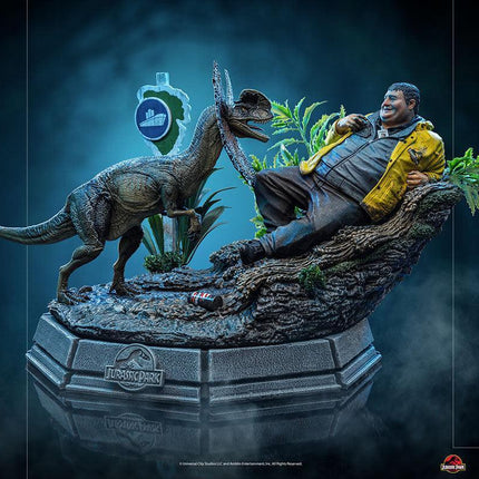 Iron Studios - Jurassic Park - Dennis Nedry BDS Art Scale Statue 1/10 - The Card Vault
