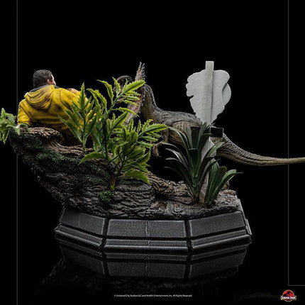 Iron Studios - Jurassic Park - Dennis Nedry BDS Art Scale Statue 1/10 - The Card Vault