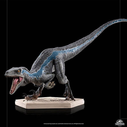 Iron Studios - Jurassic World: Fallen Kingdom - Blue BDS Art Scale Statue 1/10 - The Card Vault