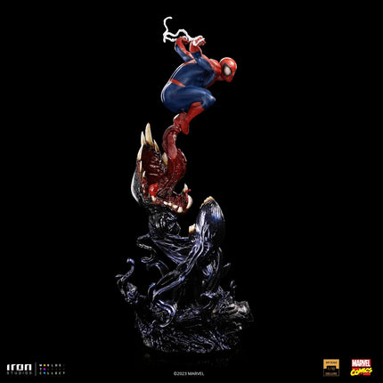 Iron Studios - Spider-Man VS Villains - Spider-Man - Deluxe Art Scale Statue 1/10 - The Card Vault