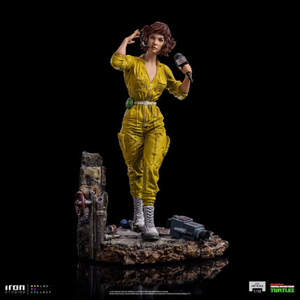 Iron Studios - Teenage Mutant Ninja Turtles - April O’Neal BDS Art Scale Statue 1/10 - The Card Vault
