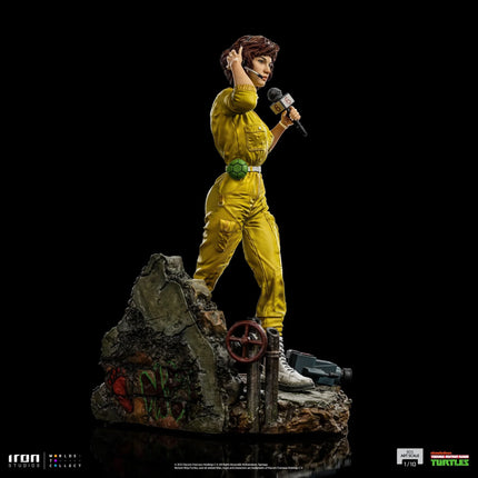Iron Studios - Teenage Mutant Ninja Turtles - April O’Neal BDS Art Scale Statue 1/10 - The Card Vault
