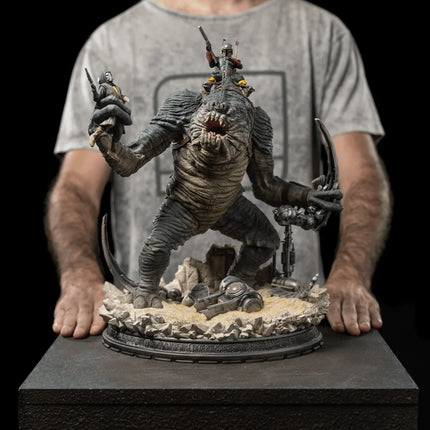 Iron Studios - The Book of Boba Fett - Boba Fett & Rancor Demi Art Scale Statue 1/20 - The Card Vault