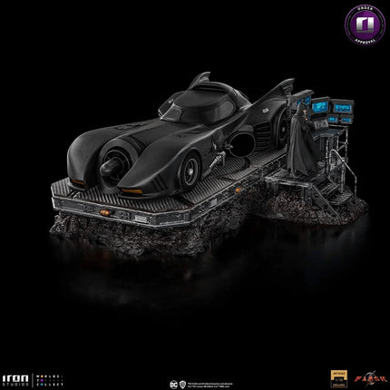 Iron Studios - The Flash Movie - Batmobile - Deluxe Art Scale Statue 1/10 - The Card Vault