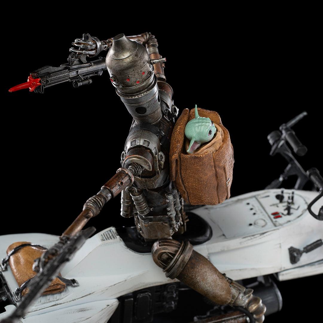 Iron Studios - The Mandalorian - Ig-11 and The Child Deluxe BDS Art Scale Statue 1/10 - The Card Vault