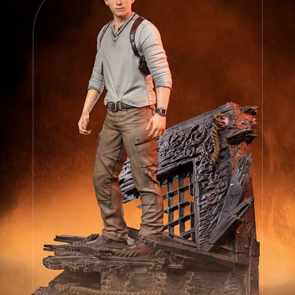 Iron Studios - Uncharted - Nathan Drake Deluxe BDS Art Scale Statue 1/10 - The Card Vault