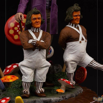 Iron Studios - Willy Wonka and the Chocolate Factory - Willy Wonka Deluxe BDS Art Scale Statue 1/10 - The Card Vault