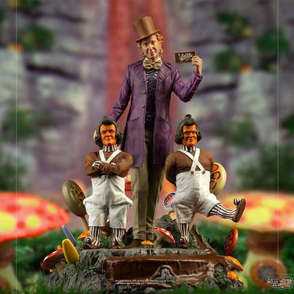 Iron Studios - Willy Wonka and the Chocolate Factory - Willy Wonka Deluxe BDS Art Scale Statue 1/10 - The Card Vault