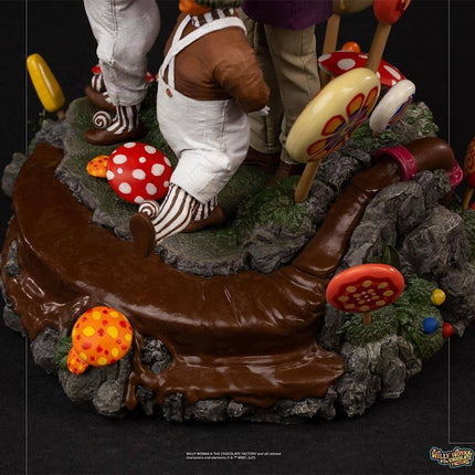 Iron Studios - Willy Wonka and the Chocolate Factory - Willy Wonka Deluxe BDS Art Scale Statue 1/10 - The Card Vault