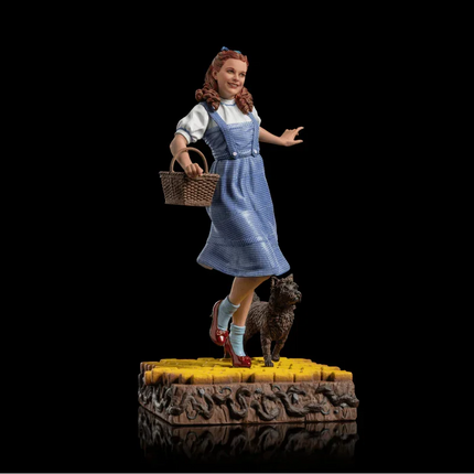 Iron Studios - Wizard of Oz - Dorothy Art Scale Statue 1/10 - The Card Vault
