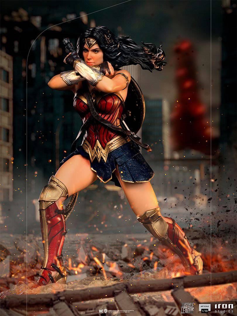 Iron Studios - Zack Snyder's Justice League - Wonder Woman BDS Art Scale Statue 1/10 - The Card Vault
