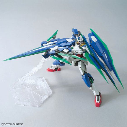 Bandai - Gunpla - MG 1/100 - Mobile Suit Gundam 00V: Battlefield Record - GNT-0000/FS 00 QAN[T] Full Saber - official view 4