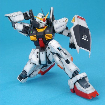 Bandai - Gunpla - MG 1/100 - Mobile Suit Zeta Gundam - RX-178 Gundam Mk-II (A.E.U.G.) Ver.2.0 - official view 2