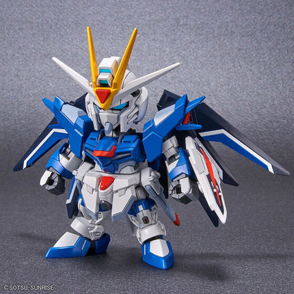 Bandai - Gunpla - SD Gundam EX-Standard - Mobile Suit Gundam SEED Freedom - STTS-909 Rising Freedom Gundam - official view 1