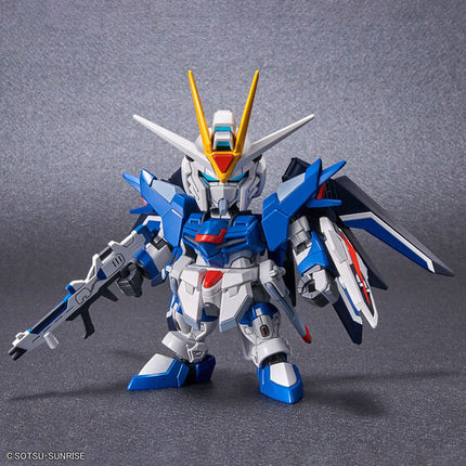 Bandai - Gunpla - SD Gundam EX-Standard - Mobile Suit Gundam SEED Freedom - STTS-909 Rising Freedom Gundam - official view 3
