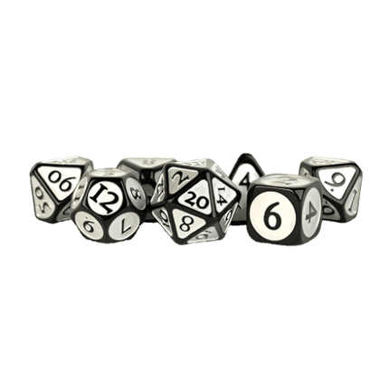 Fanroll - 16mm Enamel Acrylic Poly Dice Set - Black with Silver Enamel