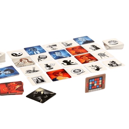 Codenames: Pictures - The Card Vault