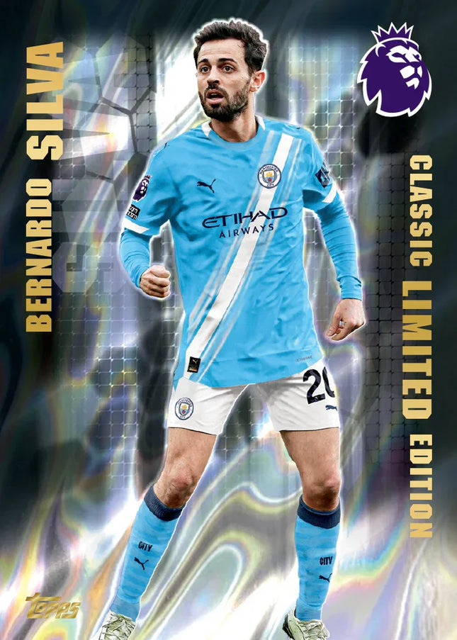 PRE-ORDER DROP!! 🚨 Topps are proud to announce their return to the Premier League licence with a brand-new release for the 2025/26 season. ⚽️ The Topps Golden Boot Tin is available