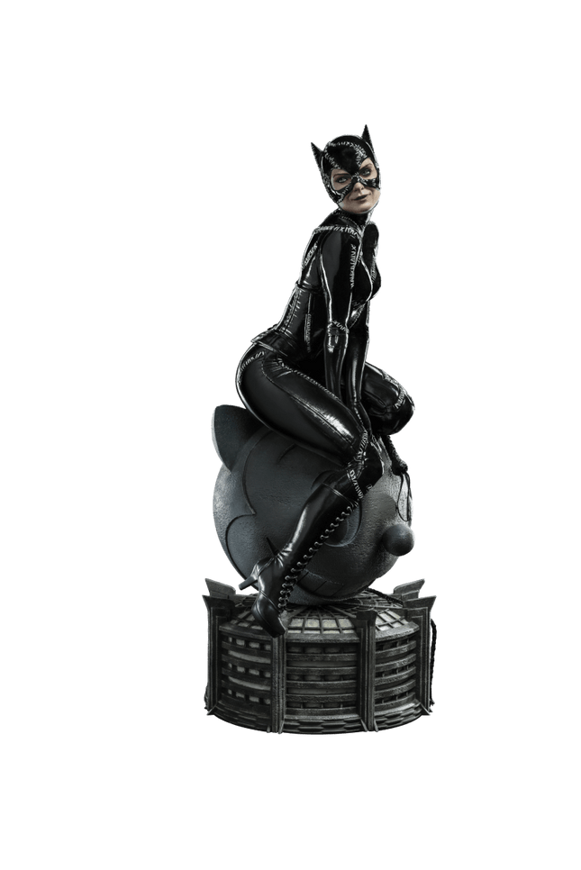 Iron Studios - Batman Returns - Catwoman Legacy Replica Scale Statue 1/4 - The Card Vault