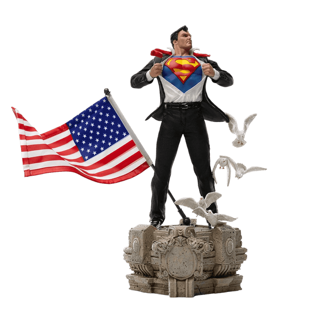 Iron Studios - DC Comics - Clark Kent Deluxe BDS Art Scale Statue 1/10 - The Card Vault