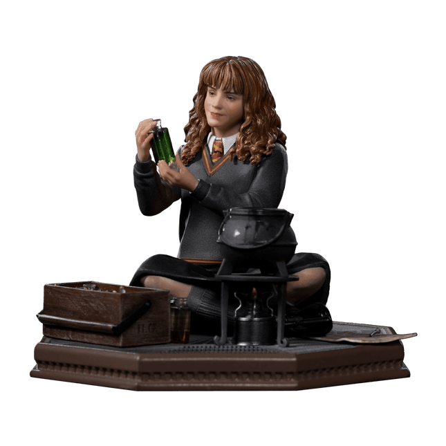 Iron Studios - Harry Potter - Hermione Granger Polyjuice BDS Art Scale Statue 1/10 - The Card Vault