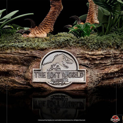 Iron Studios - Jurassic World: The Lost World - Velociraptor Deluxe BDS Art Scale Statue 1/10 - The Card Vault