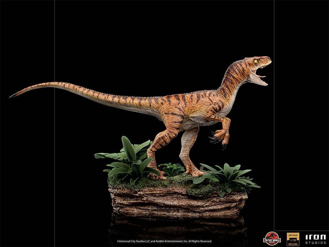 Iron Studios - Jurassic World: The Lost World - Velociraptor Deluxe BDS Art Scale Statue 1/10 - The Card Vault