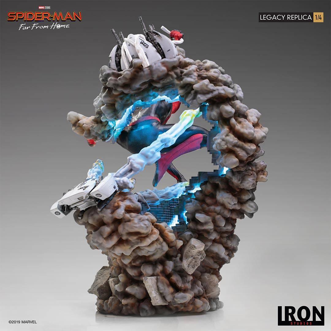 Iron Studios - Spider-Man: Far From Home - Spider-Man Legacy Replica 1/4 Statue - The Card Vault