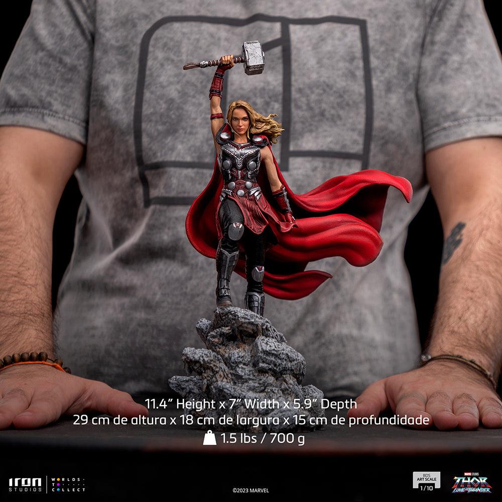 Iron Studios - Thor: Love and Thunder - Mighty Thor (Jane Foster) - Art Scale Statue 1/10 - The Card Vault