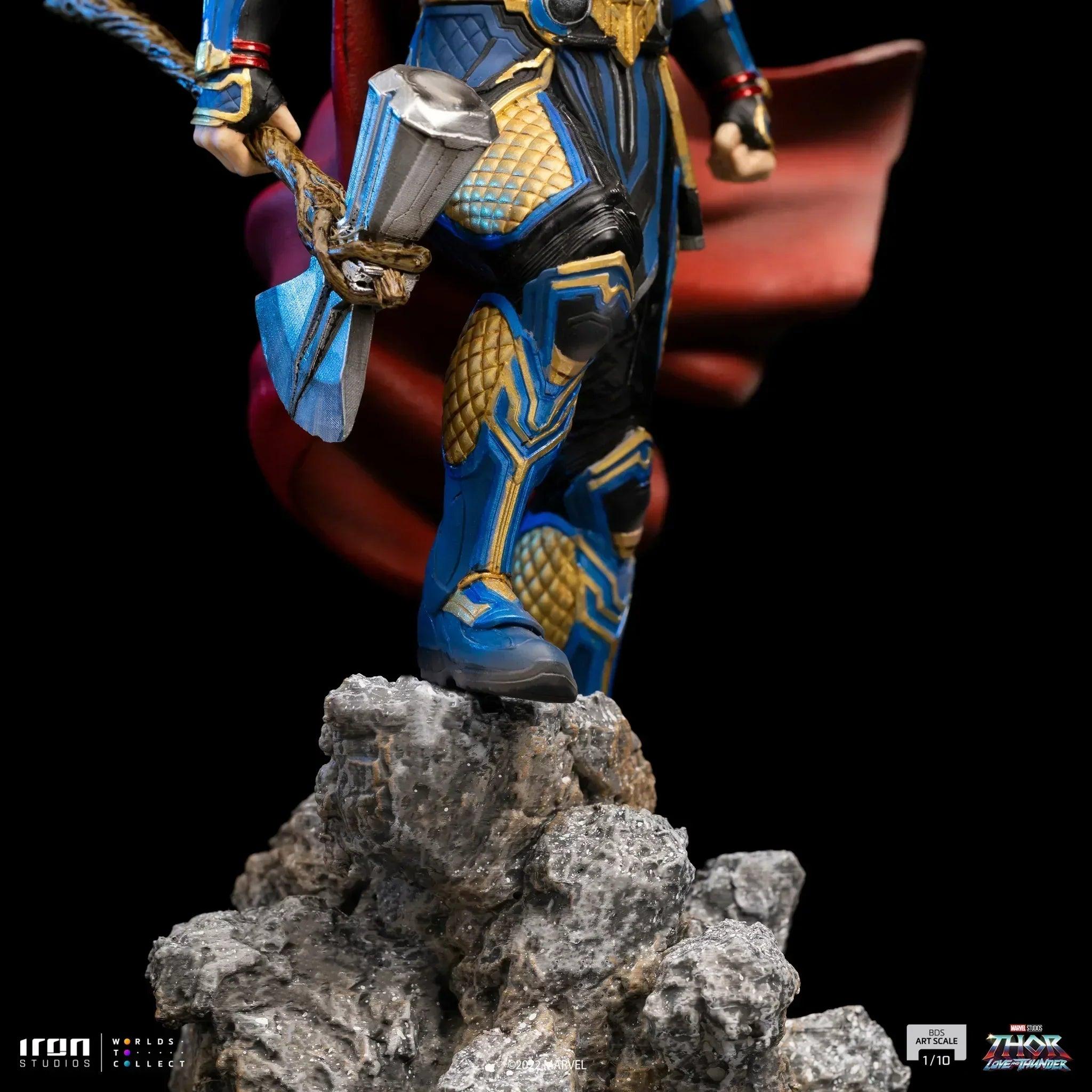 Iron Studios - Thor: Love and Thunder - Thor BDS Art Scale Statue 1/10 - The Card Vault