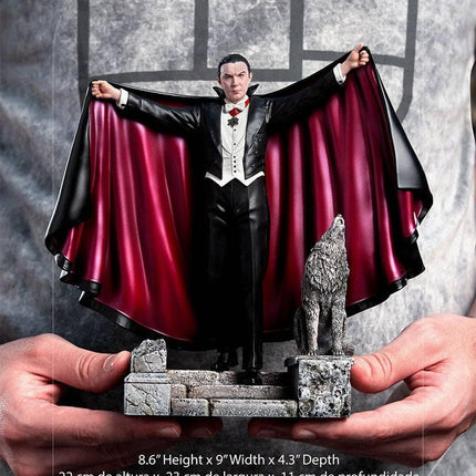 Iron Studios - Universal Monsters - Dracula Deluxe BDS Art Scale Statue 1/10 - The Card Vault