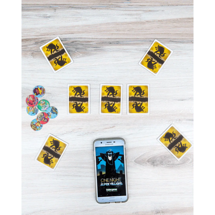 One Night Ultimate Super Villains - The Card Vault
